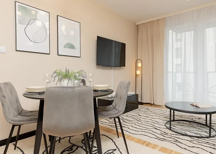 Warsaw Praga Apartment With Parking Podskarbinska By Noclegi Renters